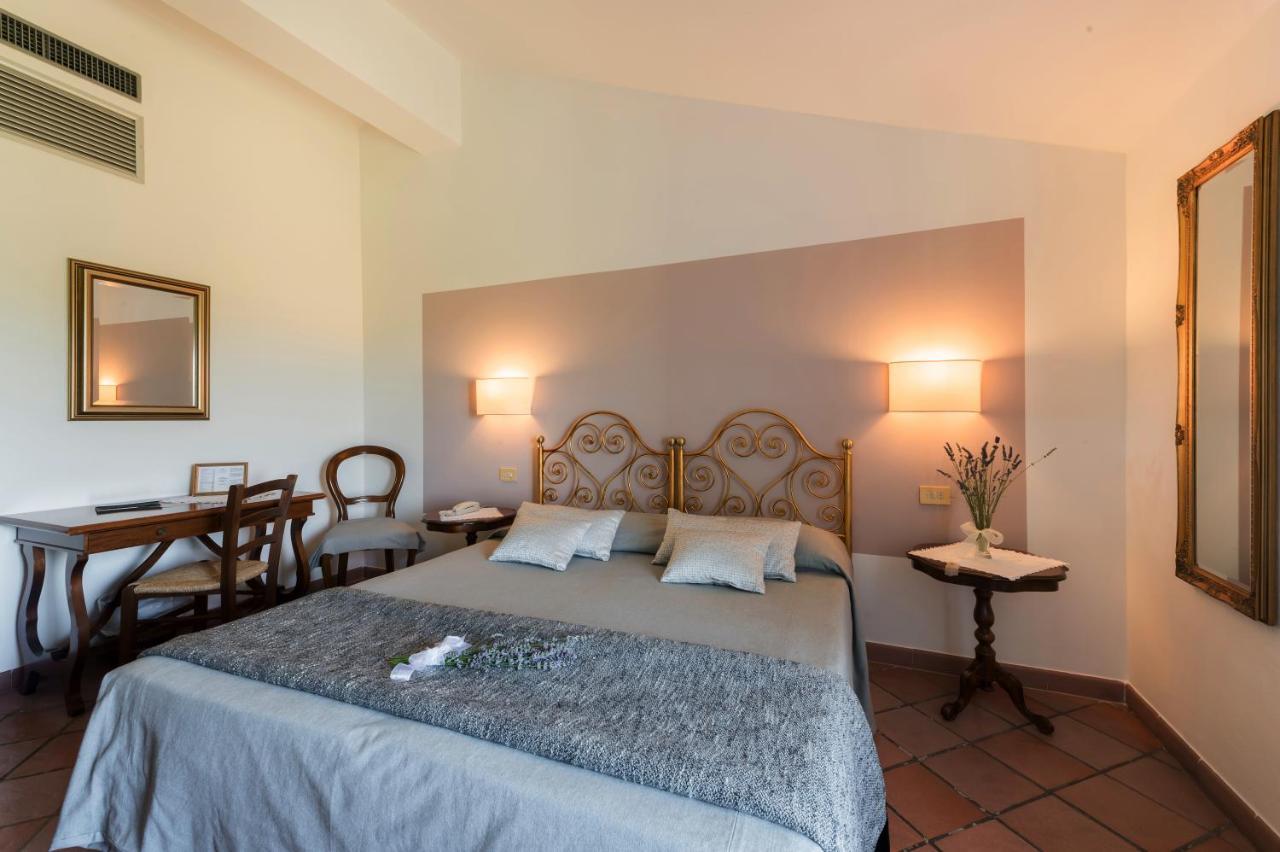 Hotel San Michele Сан-Джиминьяно Экстерьер фото