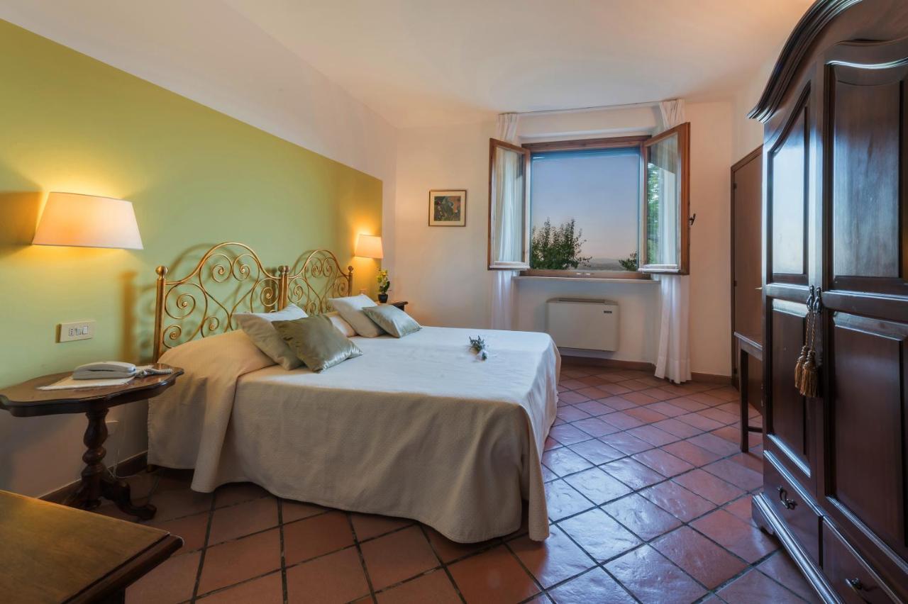 Hotel San Michele Сан-Джиминьяно Экстерьер фото