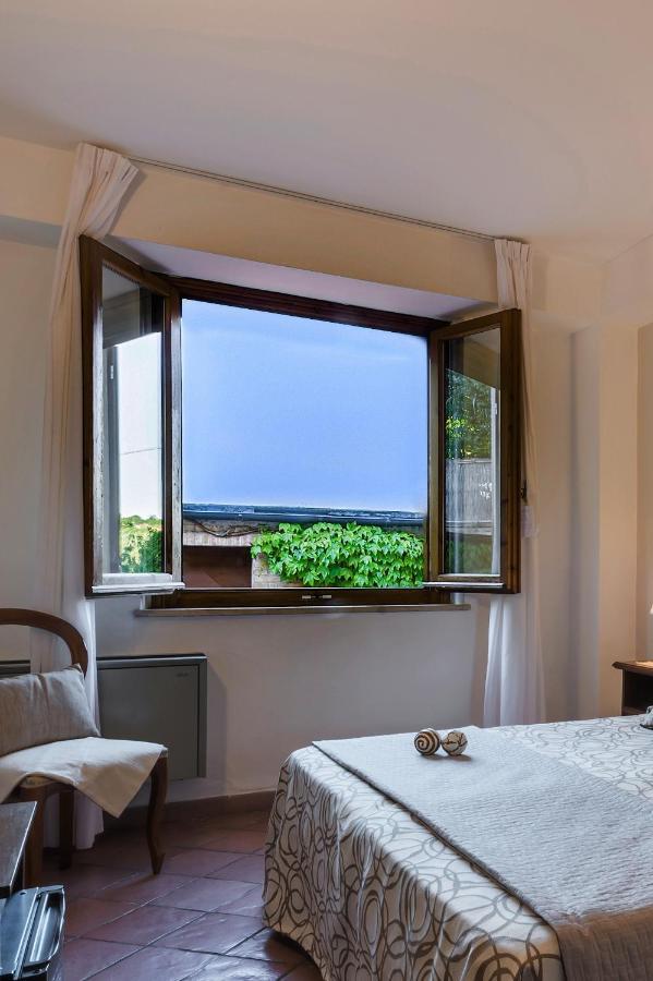 Hotel San Michele Сан-Джиминьяно Экстерьер фото