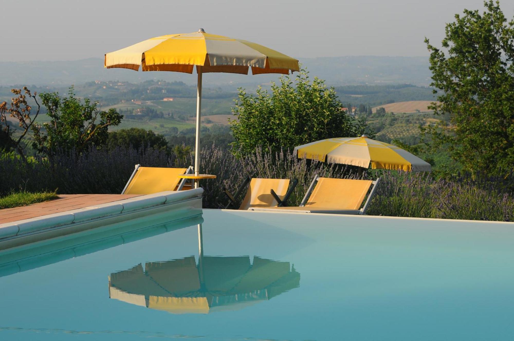 Hotel San Michele Сан-Джиминьяно Экстерьер фото