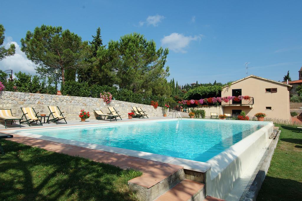 Hotel San Michele Сан-Джиминьяно Экстерьер фото